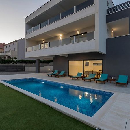 Luxury Villa La Nonna Ana - Heated Pool, Sea View, Near Split Kastela Dış mekan fotoğraf