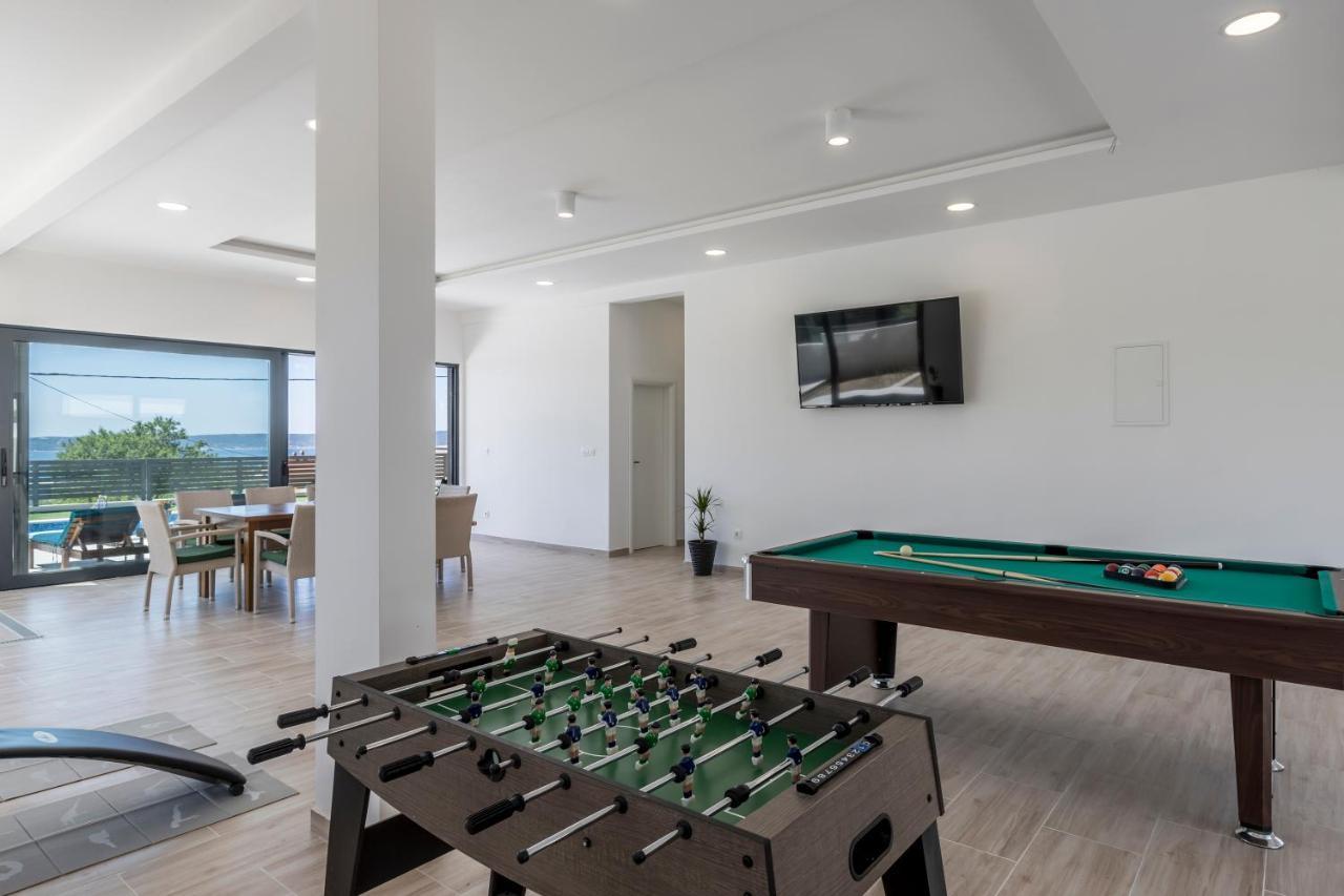 Luxury Villa La Nonna Ana - Heated Pool, Sea View, Near Split Kastela Dış mekan fotoğraf