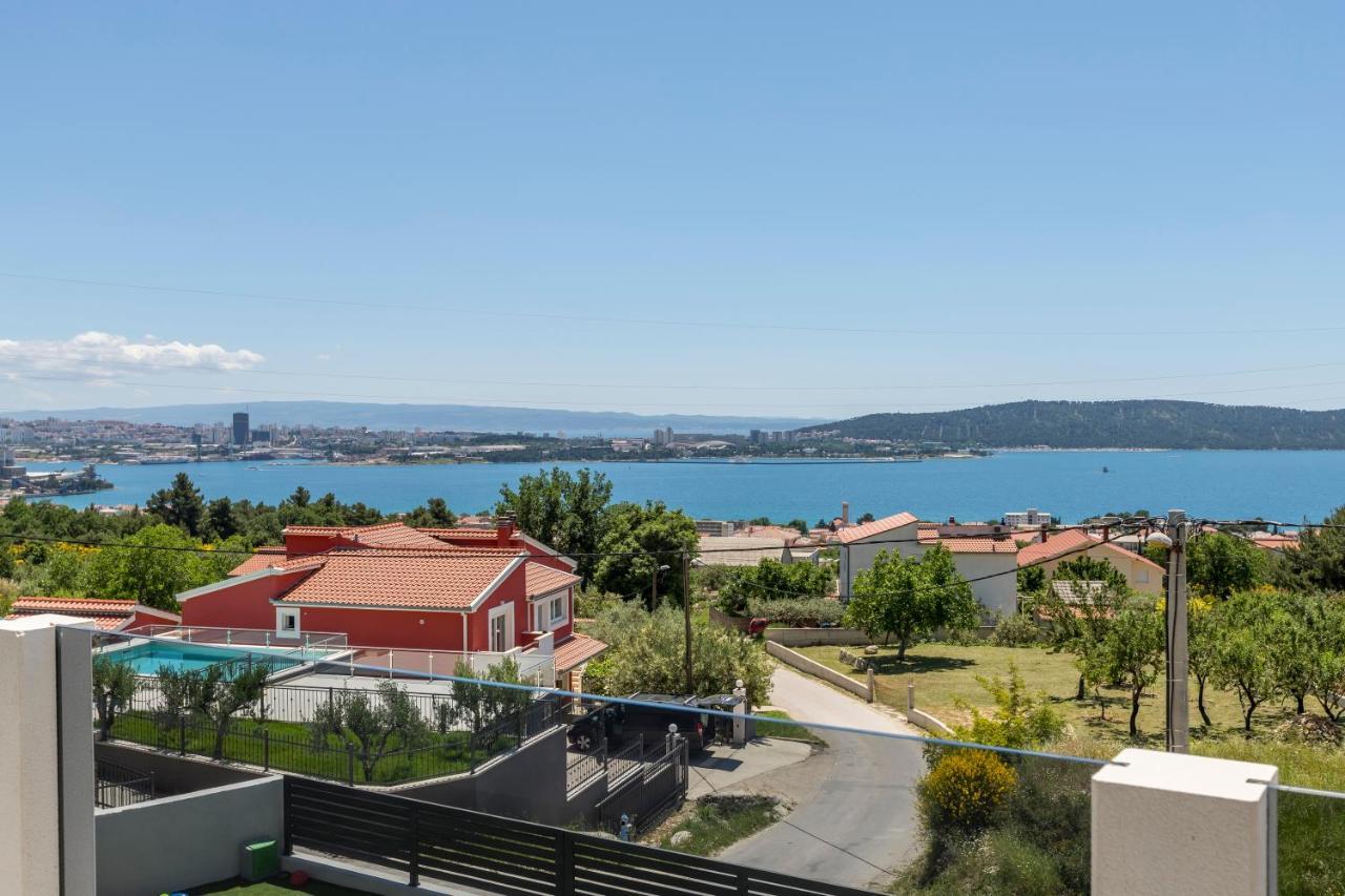 Luxury Villa La Nonna Ana - Heated Pool, Sea View, Near Split Kastela Dış mekan fotoğraf