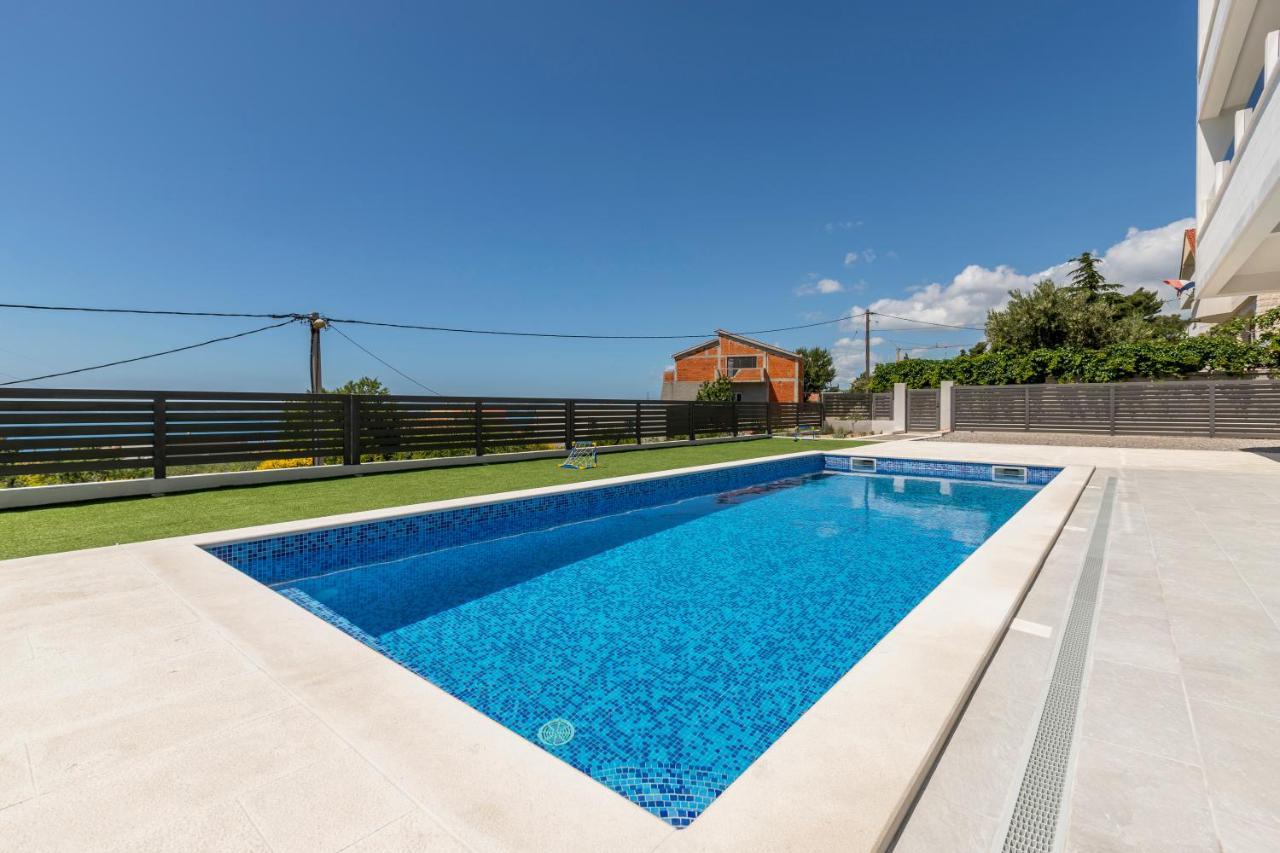 Luxury Villa La Nonna Ana - Heated Pool, Sea View, Near Split Kastela Dış mekan fotoğraf