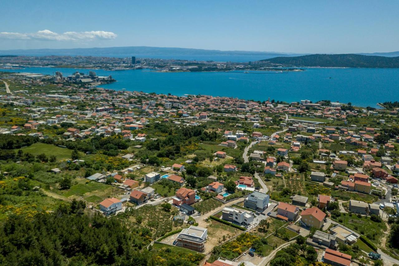 Luxury Villa La Nonna Ana - Heated Pool, Sea View, Near Split Kastela Dış mekan fotoğraf