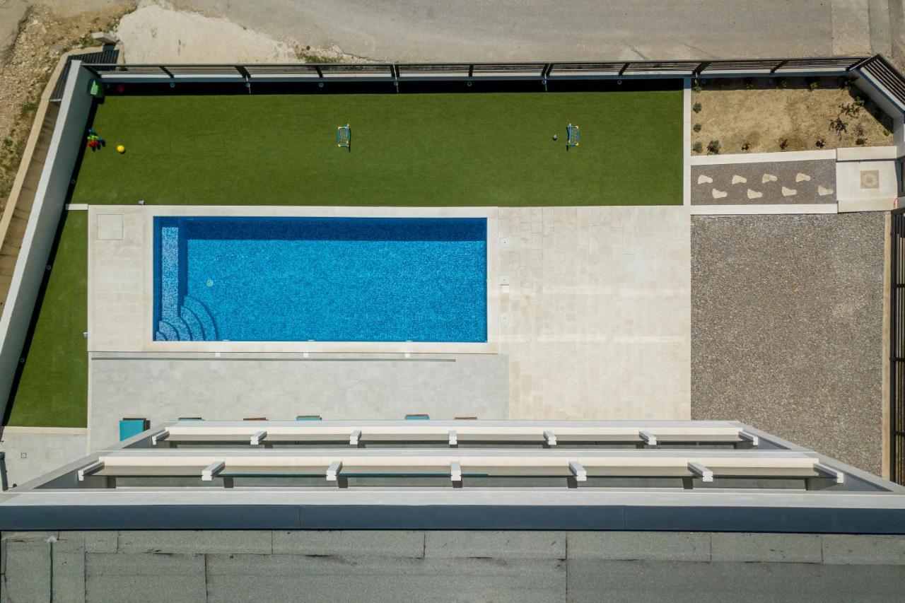 Luxury Villa La Nonna Ana - Heated Pool, Sea View, Near Split Kastela Dış mekan fotoğraf